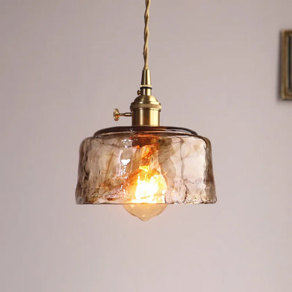 Modern Brass Pendant Light - Elegant, Vintage-Style Hanging Fixture