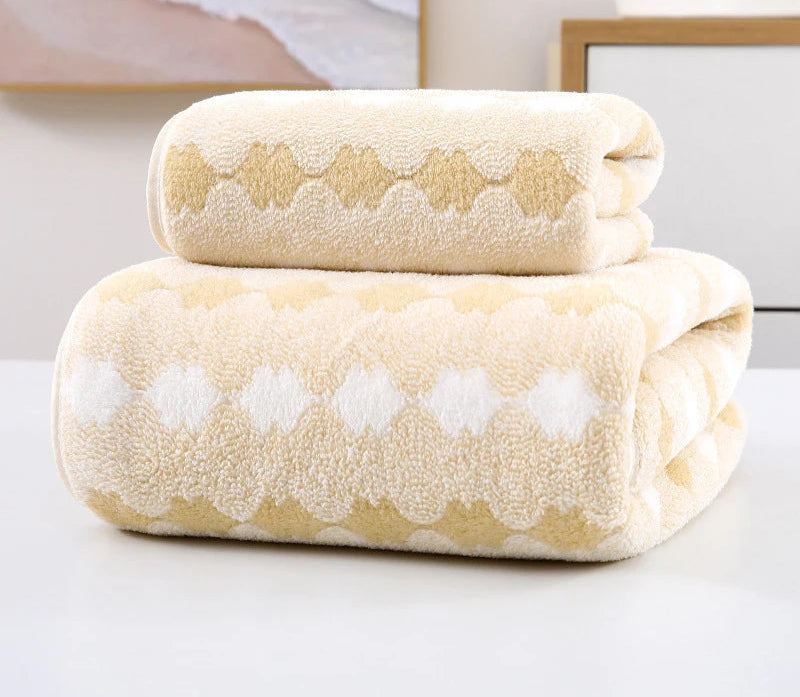 High quality bamboo charcoal coral velvet fiber bath towel