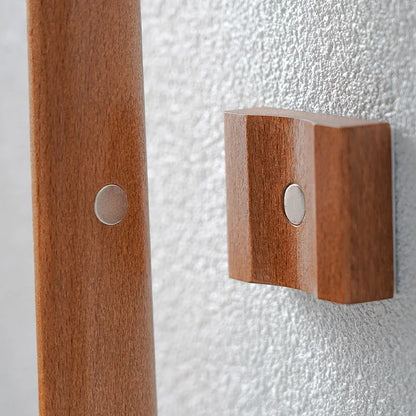Magnetic Shoehorn – Durable Beech Wood Design for Effortless Shoe Assistance