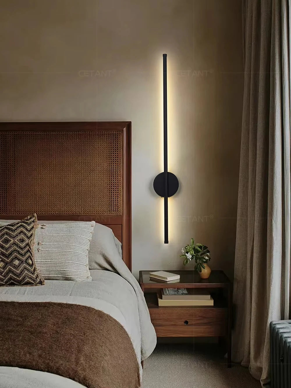 Rechargeable 50cm / 80cm Wireless LED Wall Light – Modern Dimmable Bedside Night Lamp with Remote Control - Housite 50cm / Black / Dimming