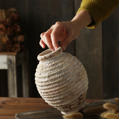 Retro Nostalgic Rough Clay Pottery Vase – Handmade Vintage Home Decor