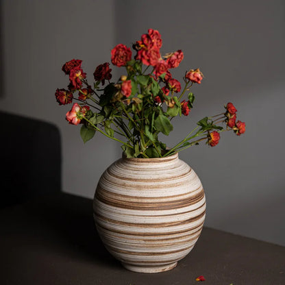 Simple Wabi Sabi Style Vase – Handcrafted Stoneware Elegance