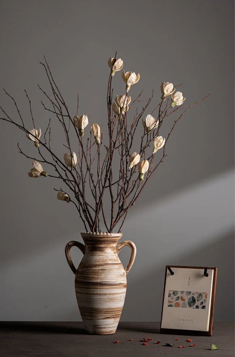 Simple Wabi Sabi Style Vase – Handcrafted Stoneware Elegance